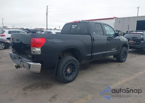 2007 Toyota Tundra Sr5 5.7L V8 z USA, uszkodzony, nr VIN 5TFBV54147X010106